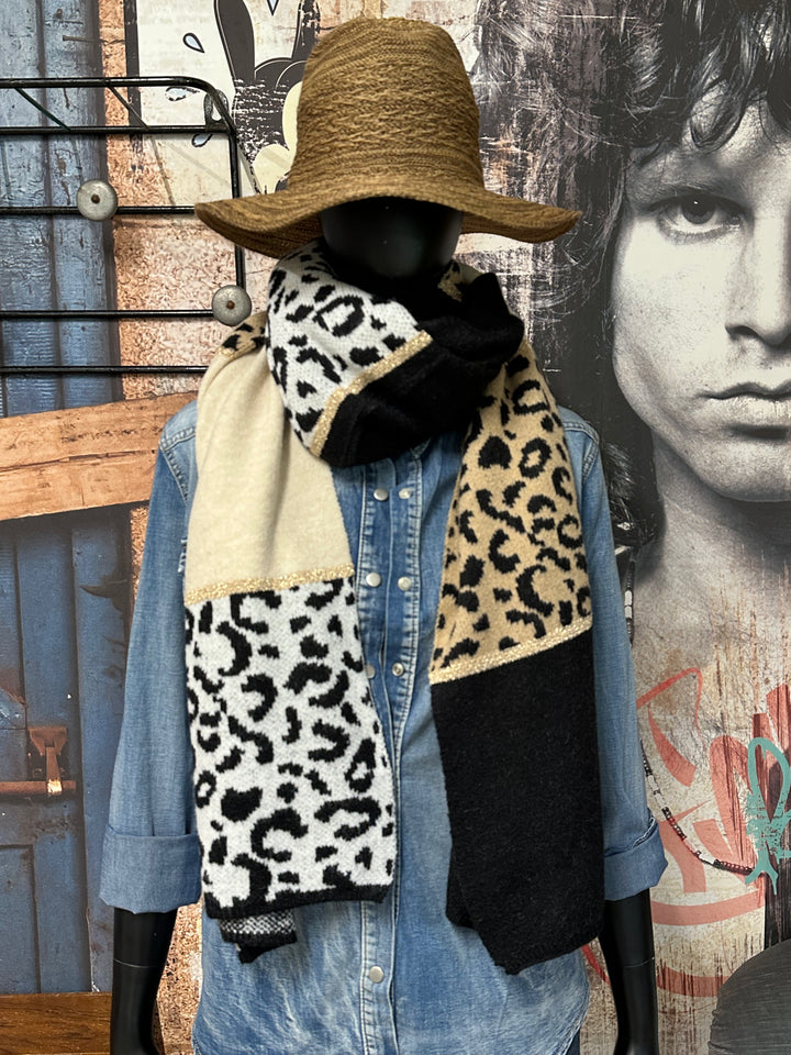 Schal "Leo & goldenes Lurex".