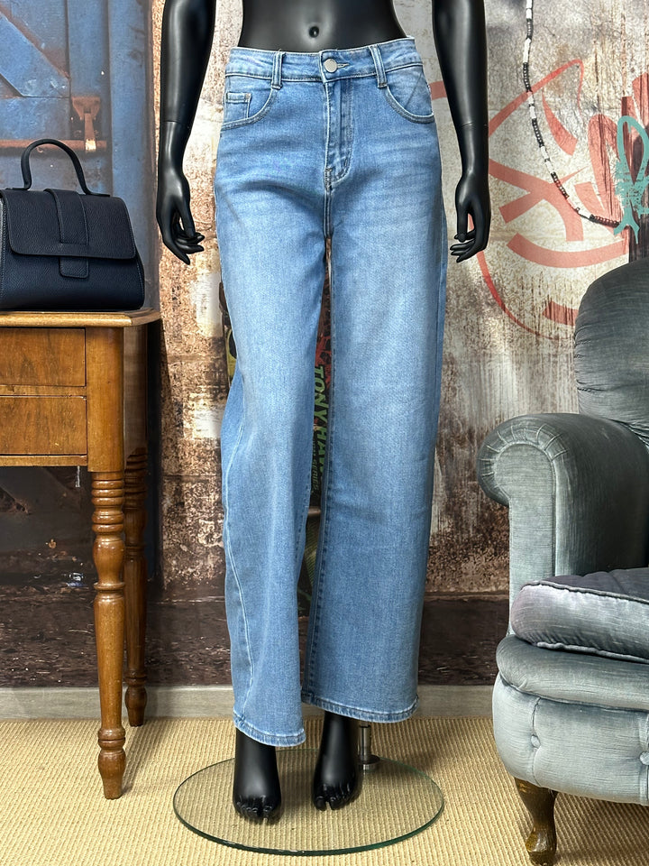 Jeans „Wide Leg“ hellblau „Denim“ (38 ➡️ 48)